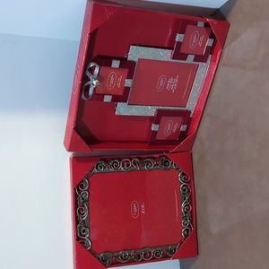 2 St Nicholas Square Photo Christmas Themed 8 x 10 Frame Collage 4 Picture Frame